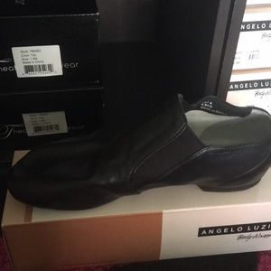 Women’s Jazz shoes